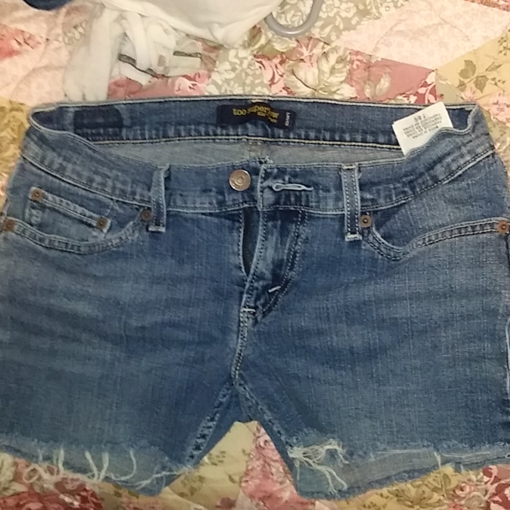 Levi's